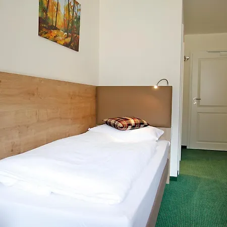 Hillig Värdshus 3*